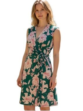 Eliza J Emerald Wedding Guest/Garden Party Floral Tie Waist Dress size 10